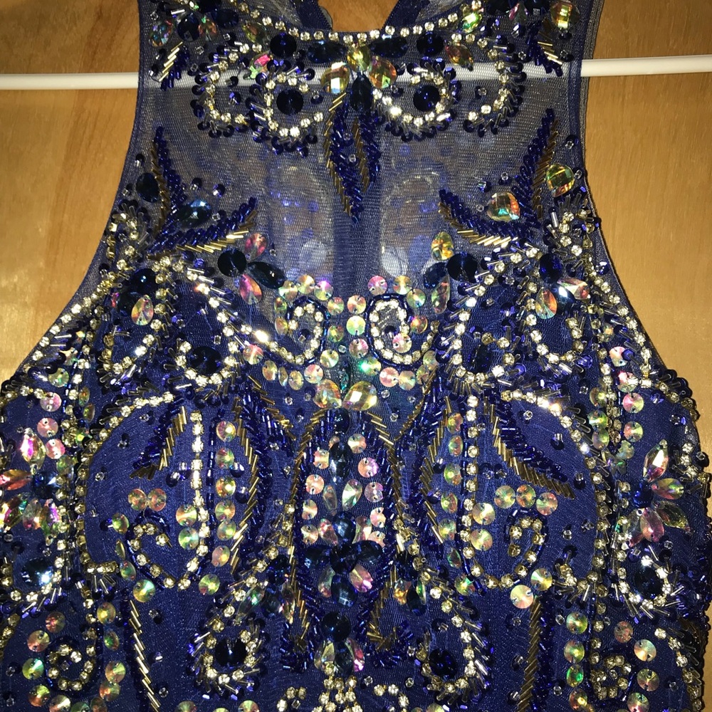 Prom Dress - Picture 3 of 8